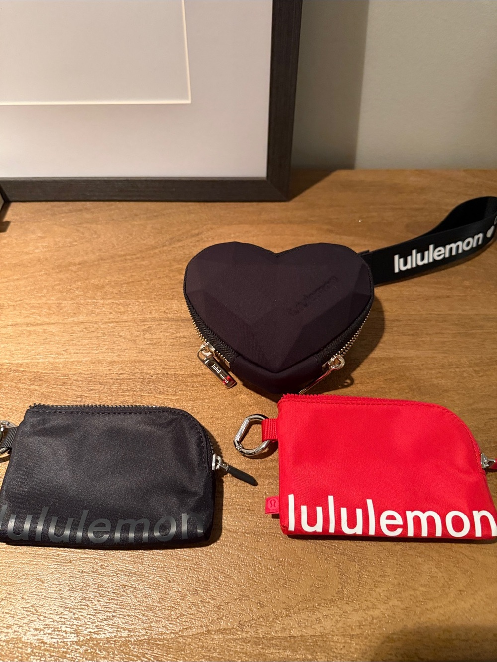 Lululemon Large Slouchy Sling Bag 13L - Picture 12 of 16
